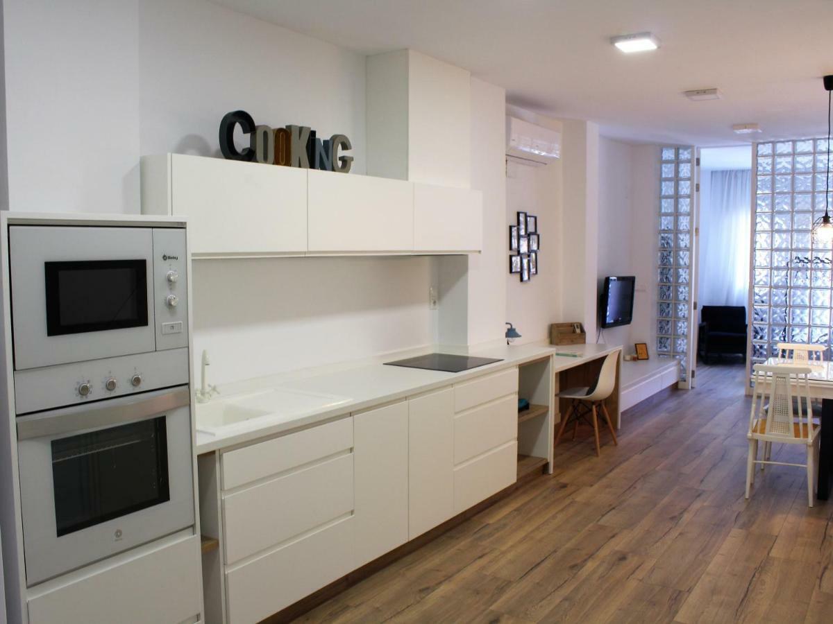 Moderno Apartamento En La Playa Del Cabanyal Apartment บาเลนเซีย ภายนอก รูปภาพ